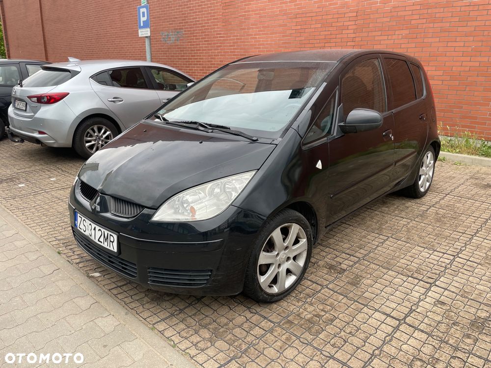 Mitsubishi Colt - 1