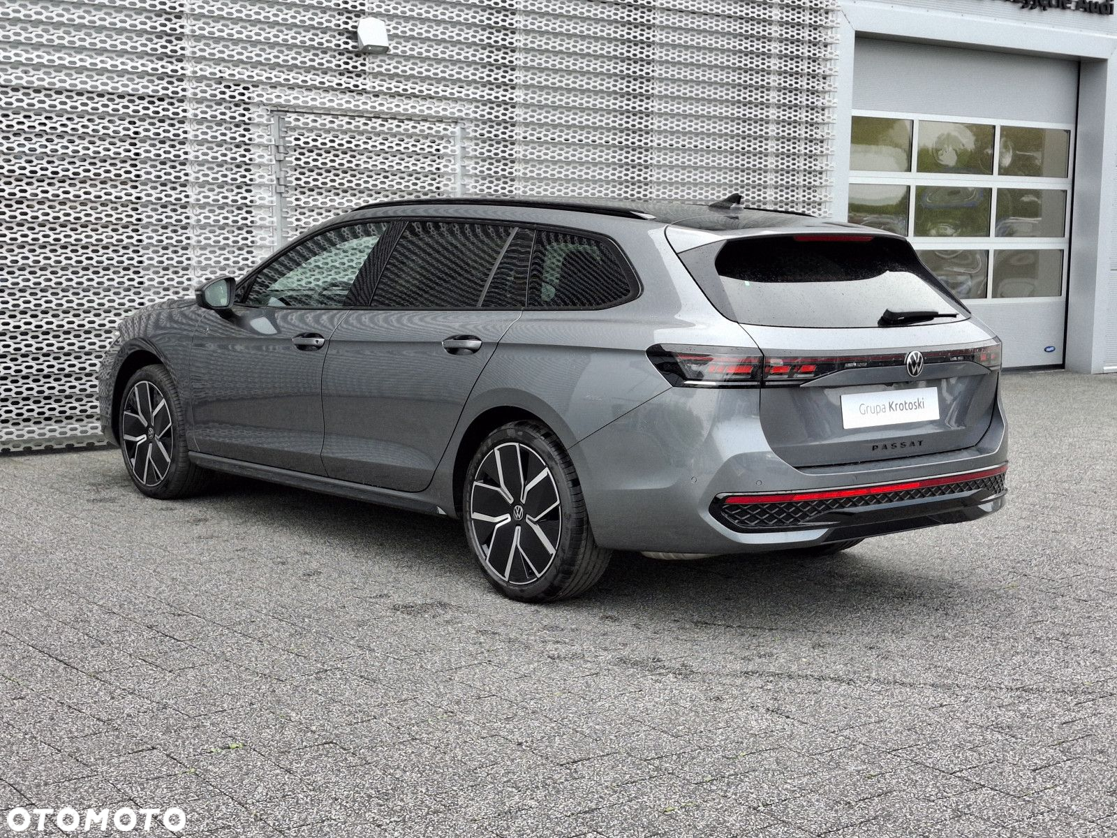 Volkswagen Passat - 5