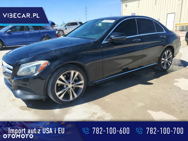 Mercedes-Benz Klasa C 300 9G-TRONIC AMG Line