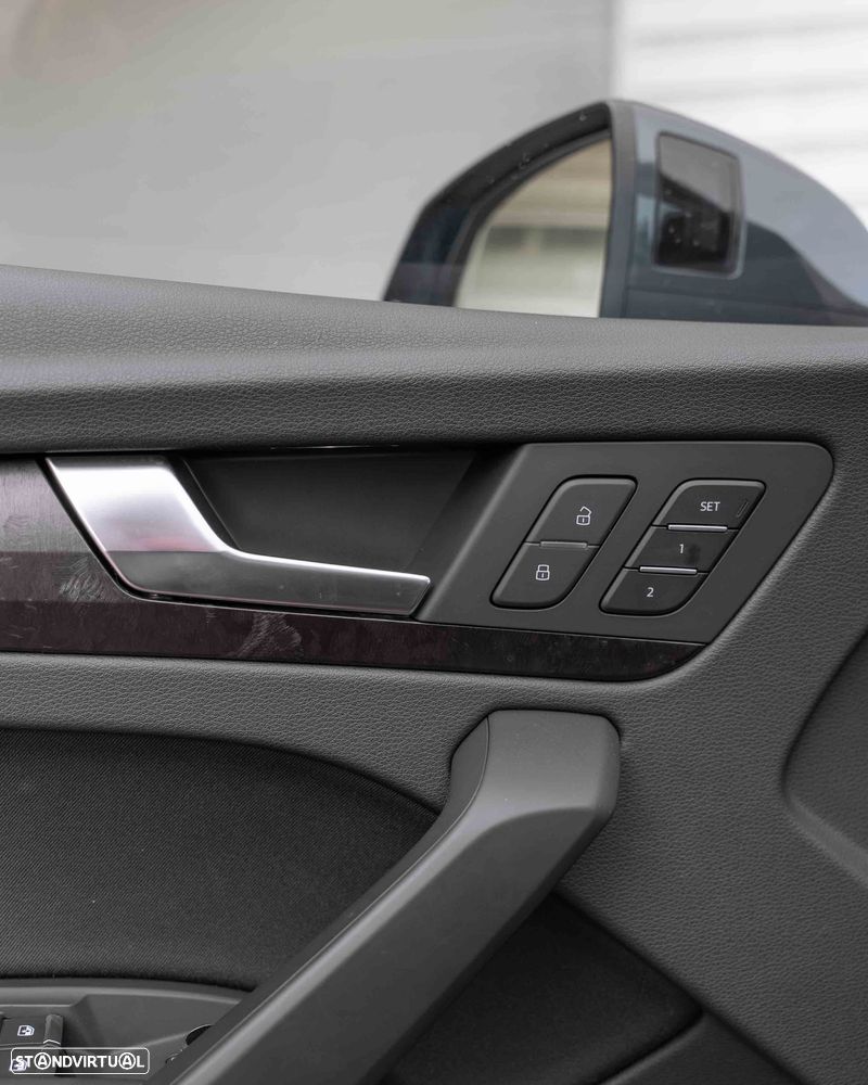 Audi Q5 50 TFSIe quattro S tronic S line - 36