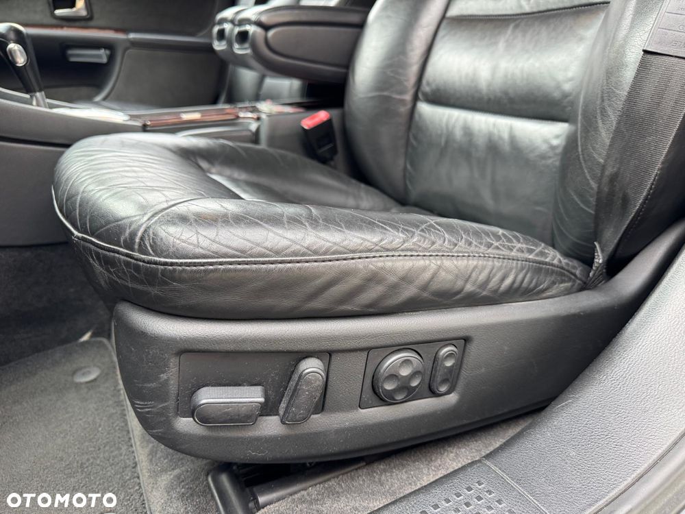 Audi A8 - 26