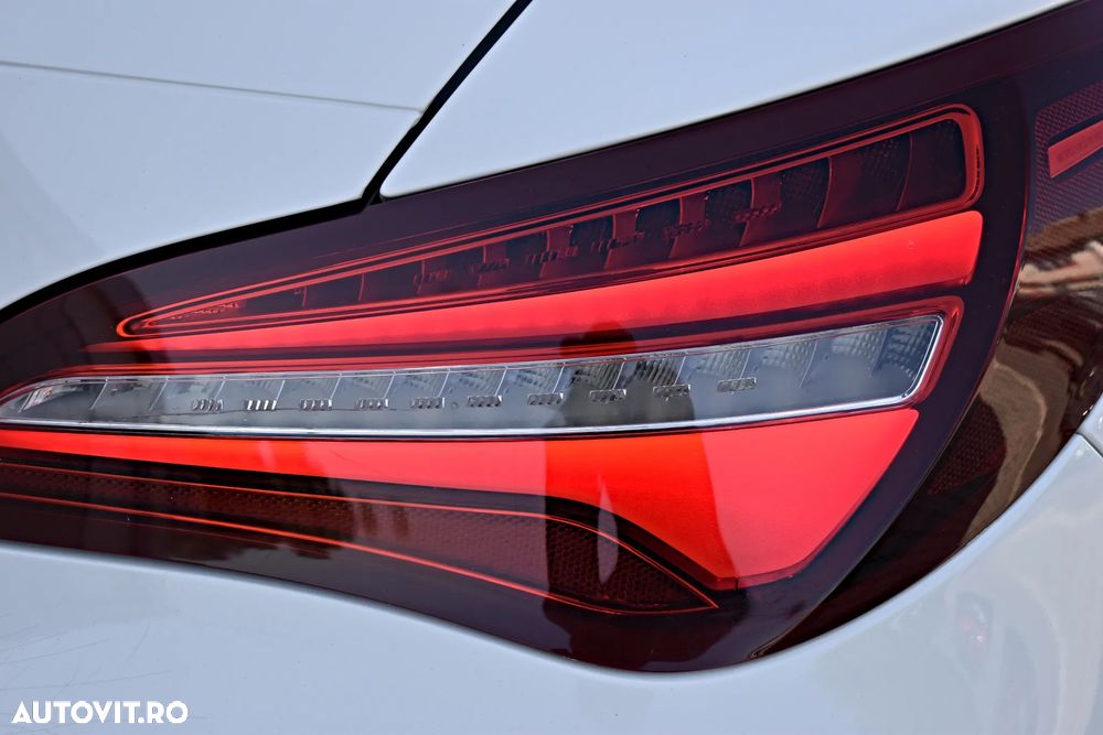 Mercedes-Benz CLA Shooting Brake 220 (CDI) d 7G-DCT Urban - 27
