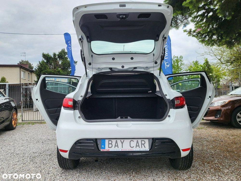 Renault Clio - 10
