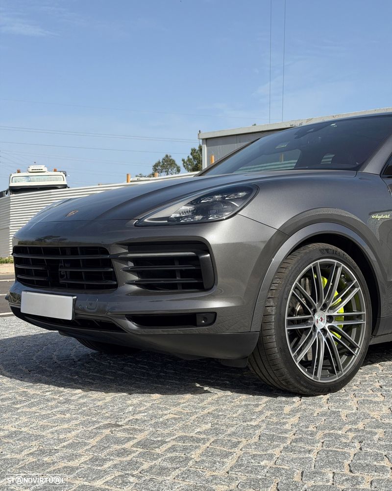 Porsche Cayenne Coupé E-Hybrid - 5