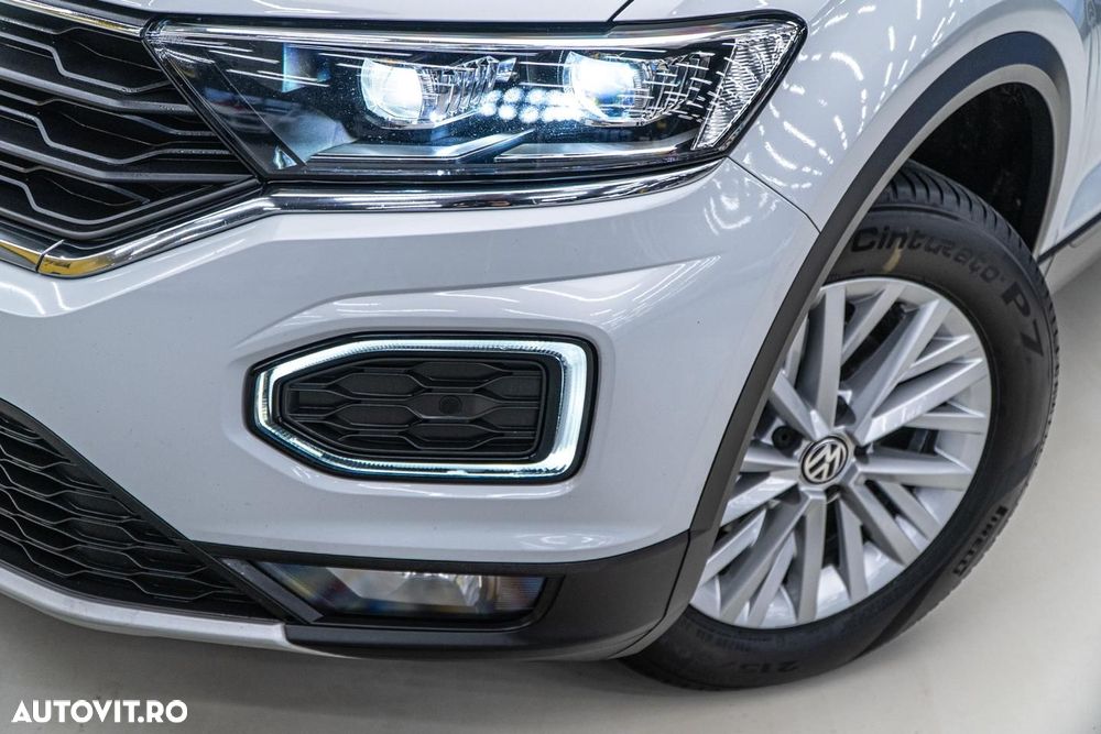 Volkswagen T-ROC 1.5 TSI DSG Style - 34