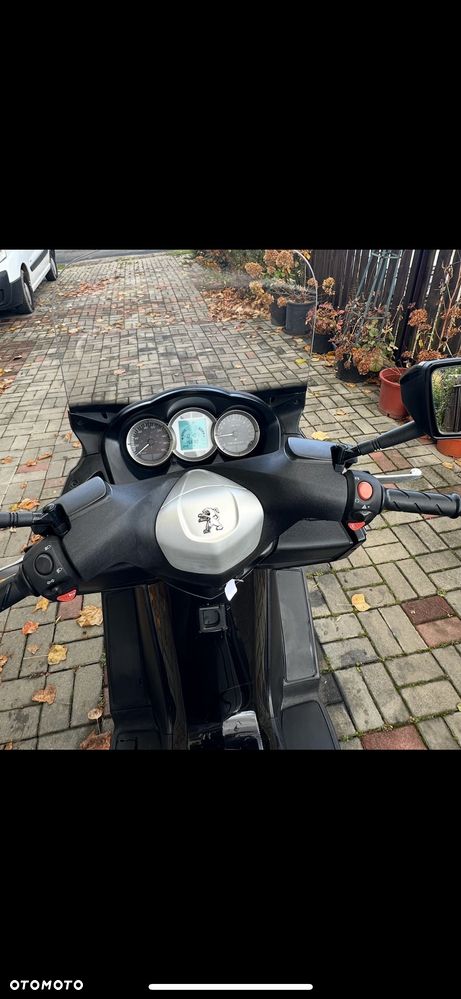 Peugeot Satelis - 12