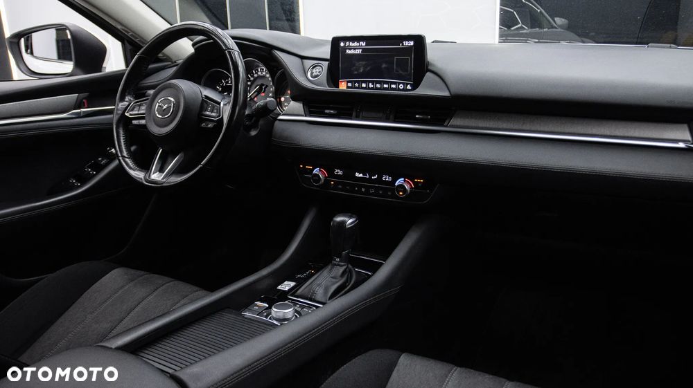 Mazda 6 2.0 SkyJoy - 13