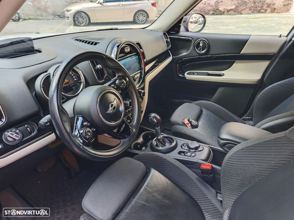 MINI Countryman Cooper S ALL4 Auto Desportiva - 15