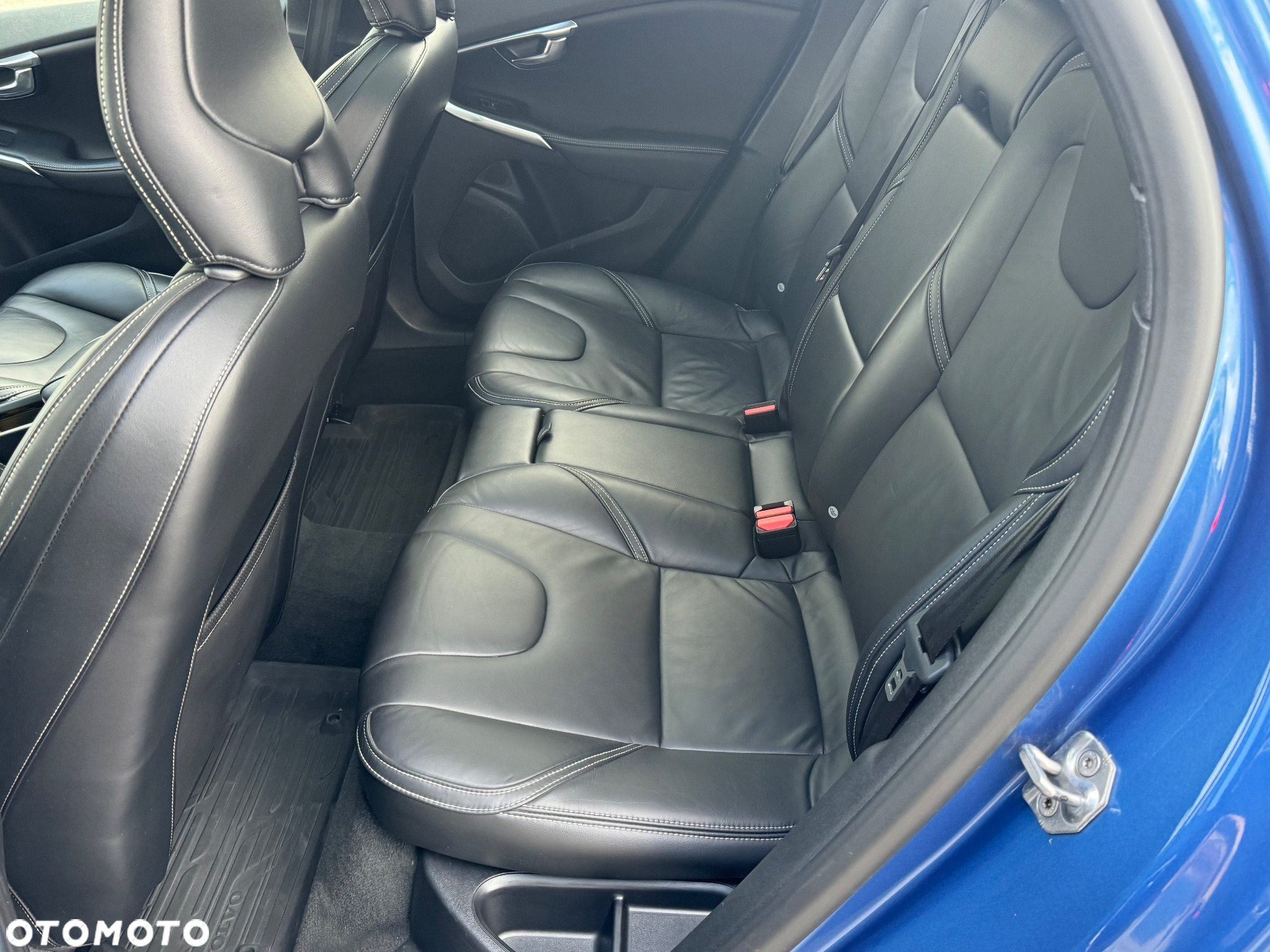 Volvo V40 D4 RDesign - 23