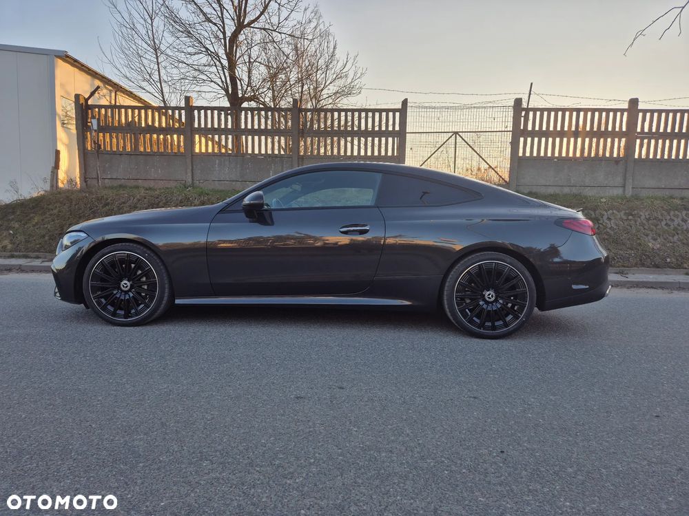 Mercedes-Benz CLE 200 9G-TRONIC Edition AMG Line - 3