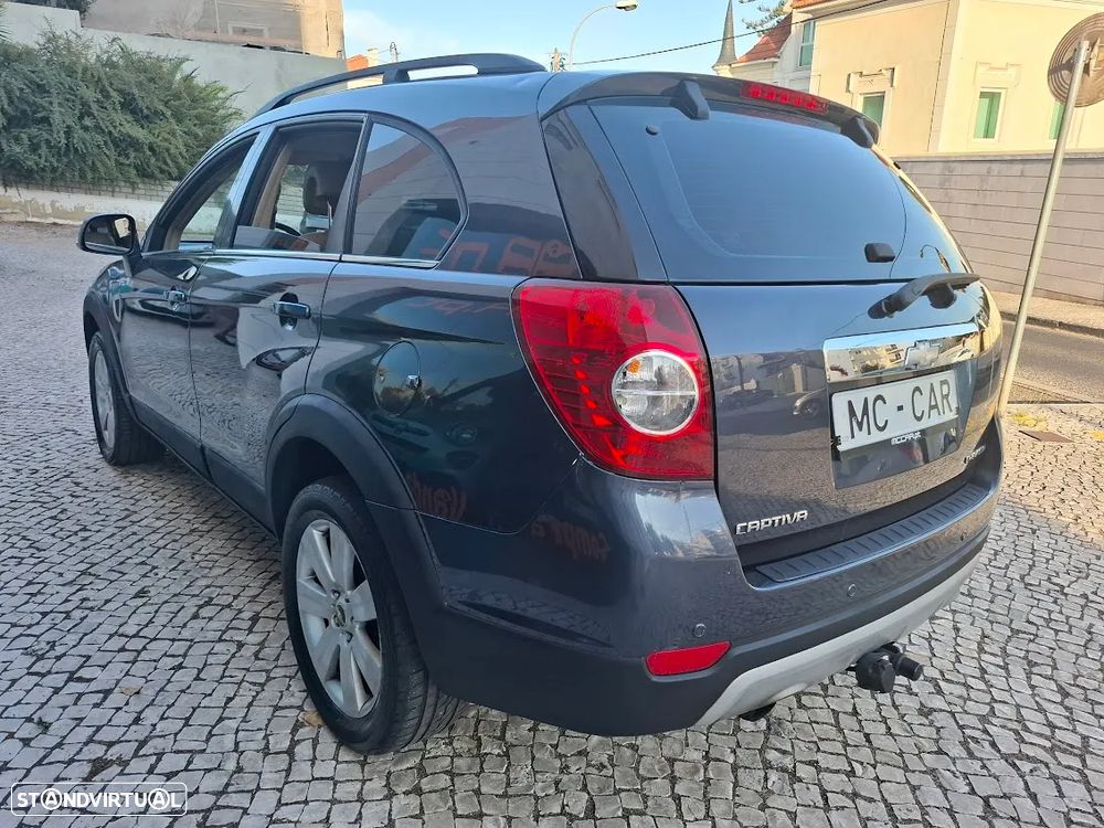 Chevrolet Captiva 2.0 VCDi LT 7L - 4