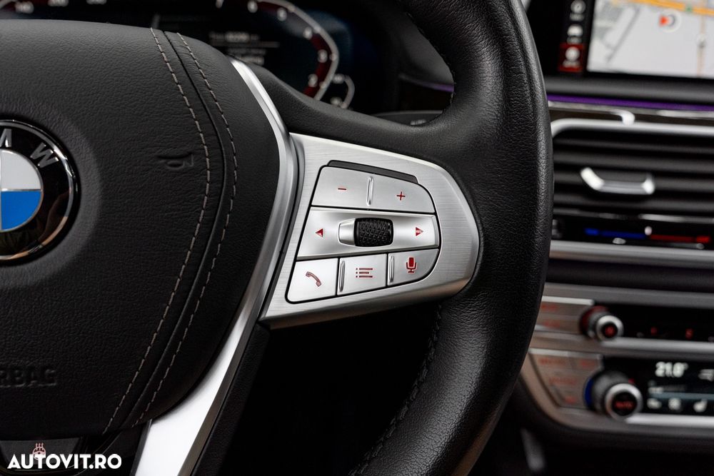 BMW Seria 7 745Le xDrive AT PHEV - 34