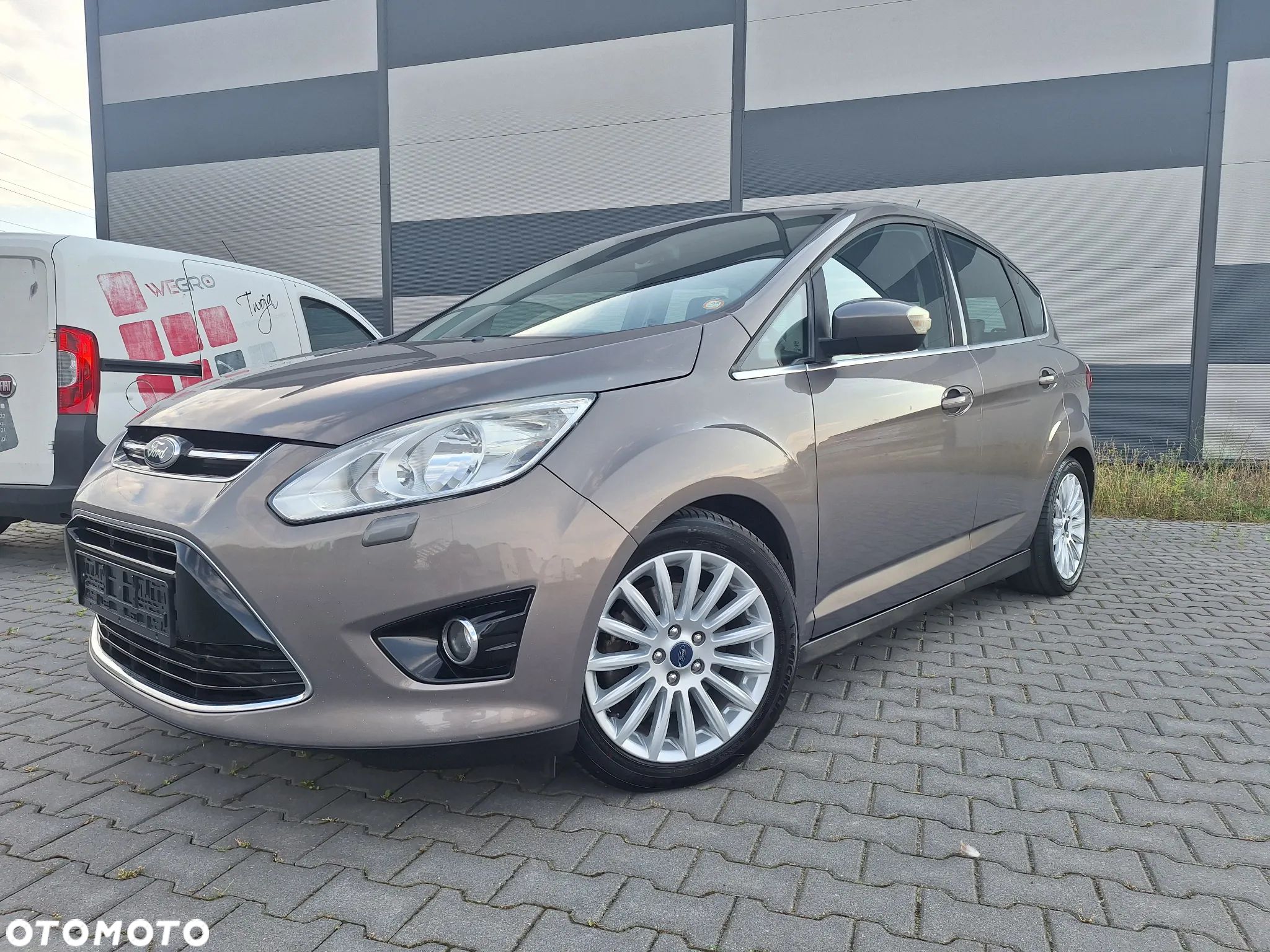 Ford C-MAX 2.0 TDCi Titanium - 1