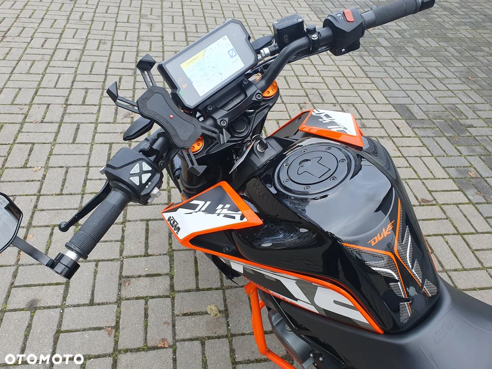 KTM Duke - 13