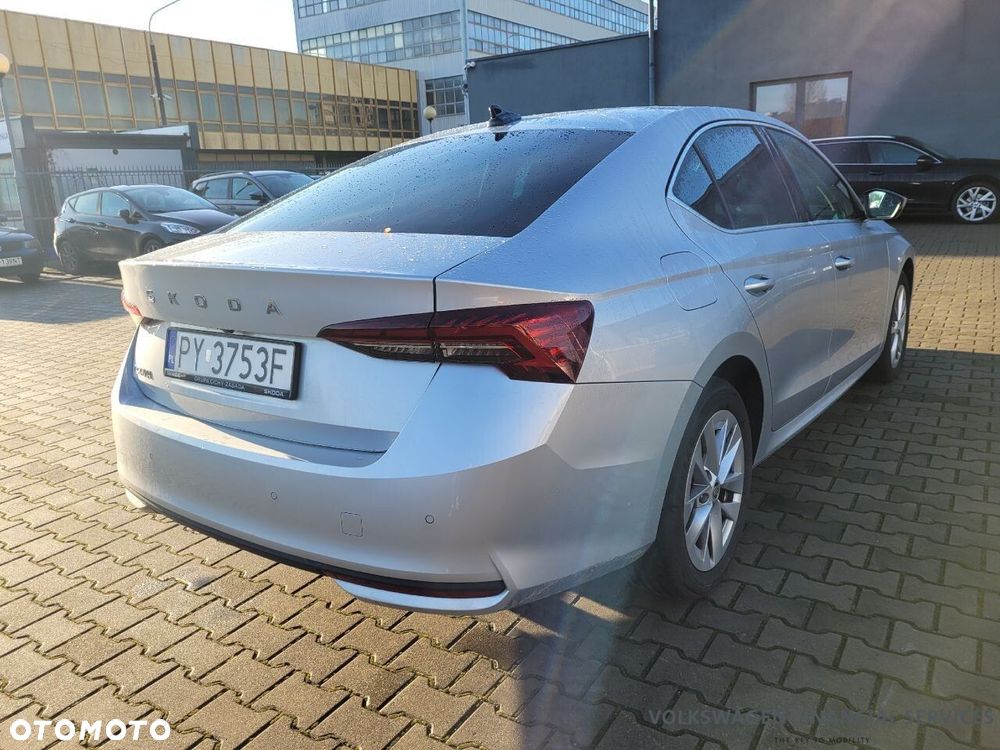 Skoda Octavia 2024 photo 3