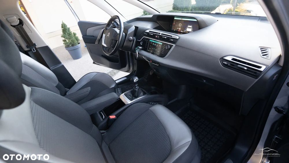 Citroën C4 SpaceTourer 1.2 PureTech Shine S&S - 22