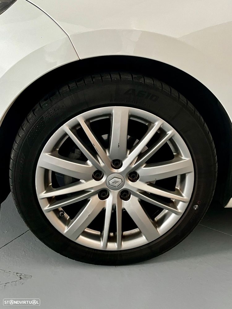 Renault Mégane Sport Tourer 1.5 dCi GT Line - 21