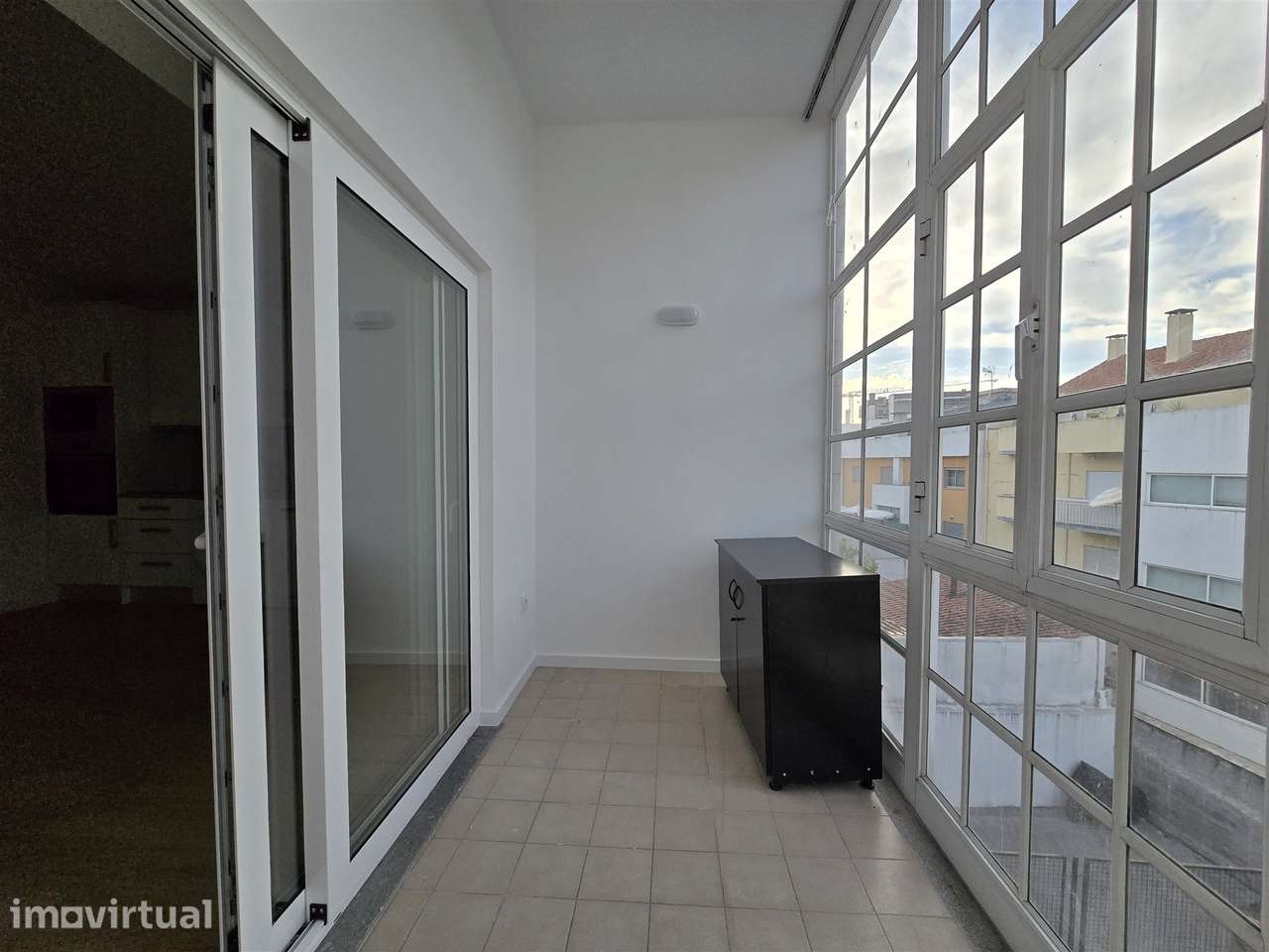 Apartamento T0 Arrendamento em Viseu,Viseu - Grande imagem: 2/12