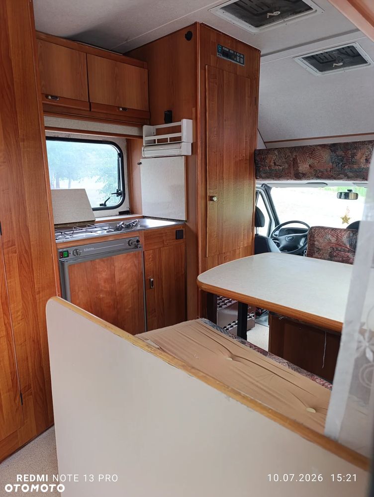 Ford Transit - 12