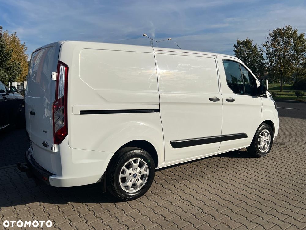 Ford TRANSIT CUSTOM 2,0 TDCI 130KM L1 AUTOMAT BI-XENON - 12
