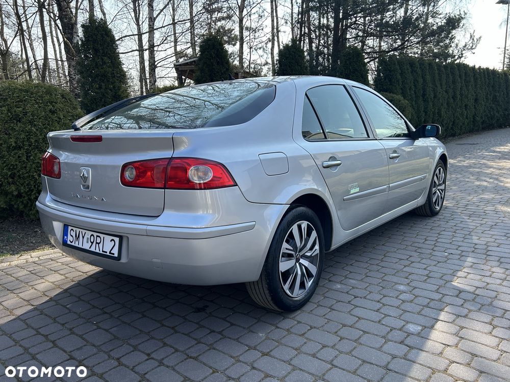 Renault Laguna - 4