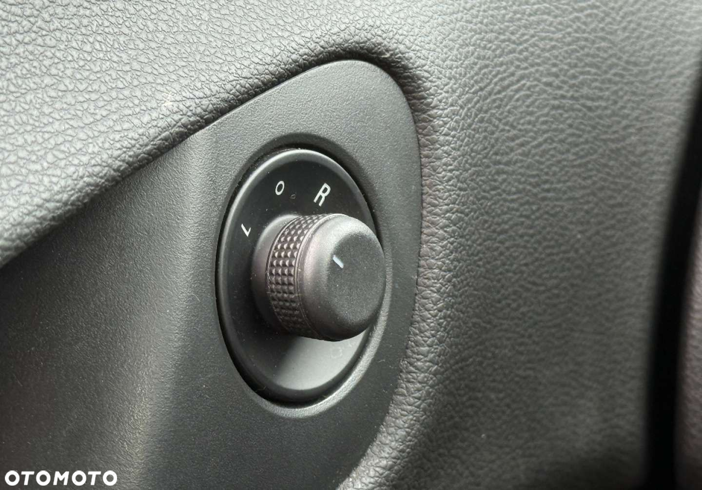 Opel Meriva - 22