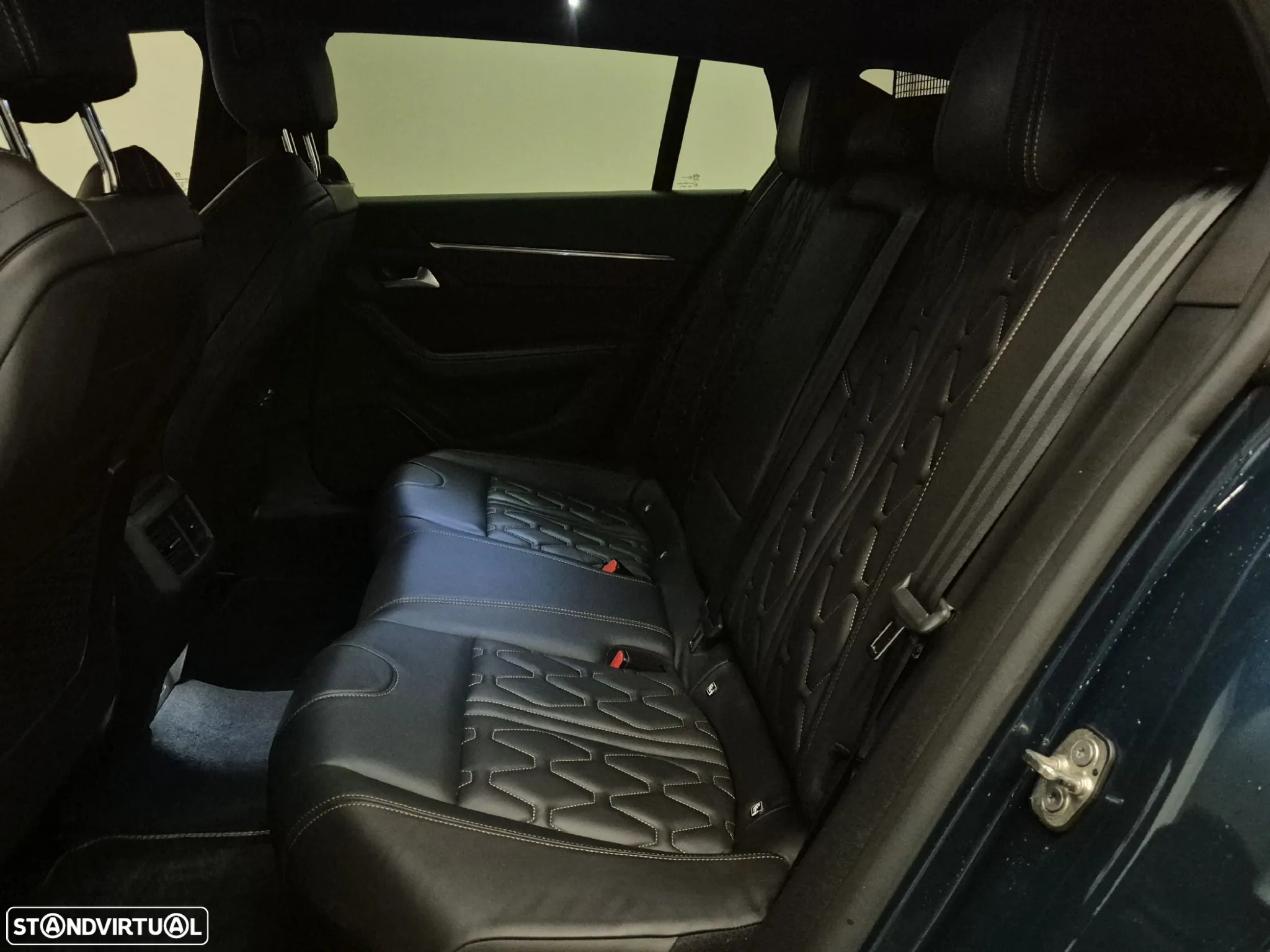 Peugeot 508 SW 1.5 BlueHDi GT EAT8 - 19