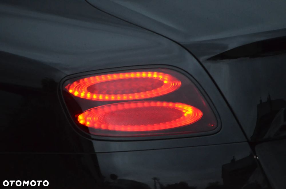 Bentley Continental GT Speed Convertible - 19