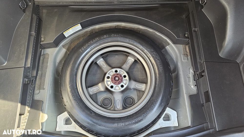 Toyota RAV4 2.5 4x4 Team Deutschland - 25