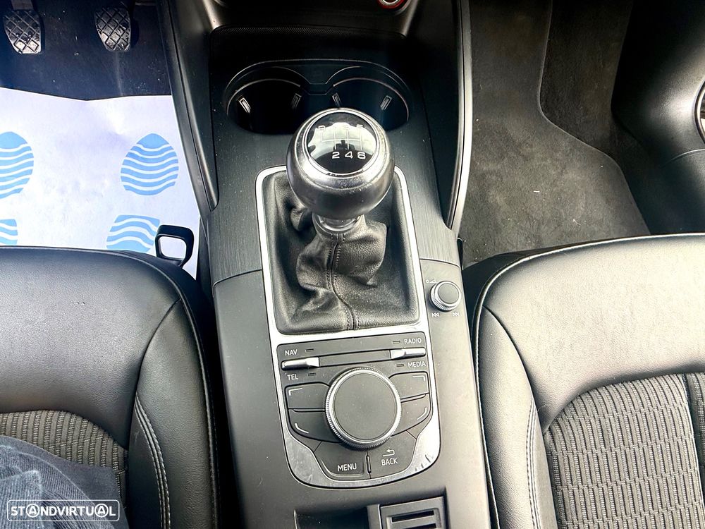 Audi A3 Sportback 1.6 TDI Attraction - 15