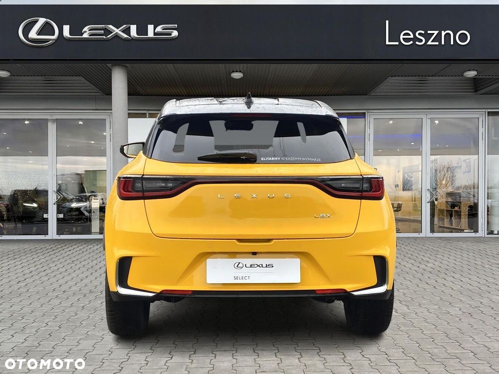 Lexus LBX 1.5 Hybrid Cool - 8