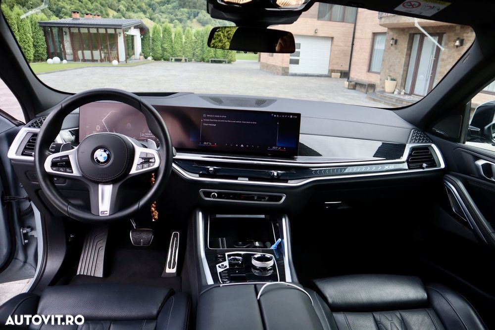 BMW X6 xDrive40i AT MHEV - 32