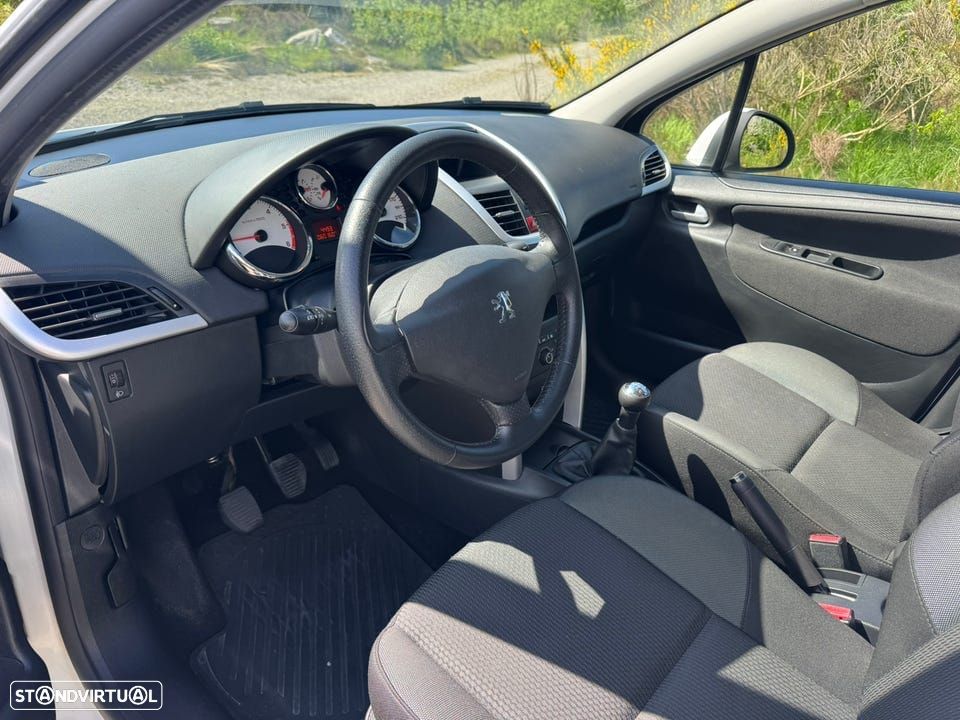 Peugeot 207 1.6 HDi Sport - 7