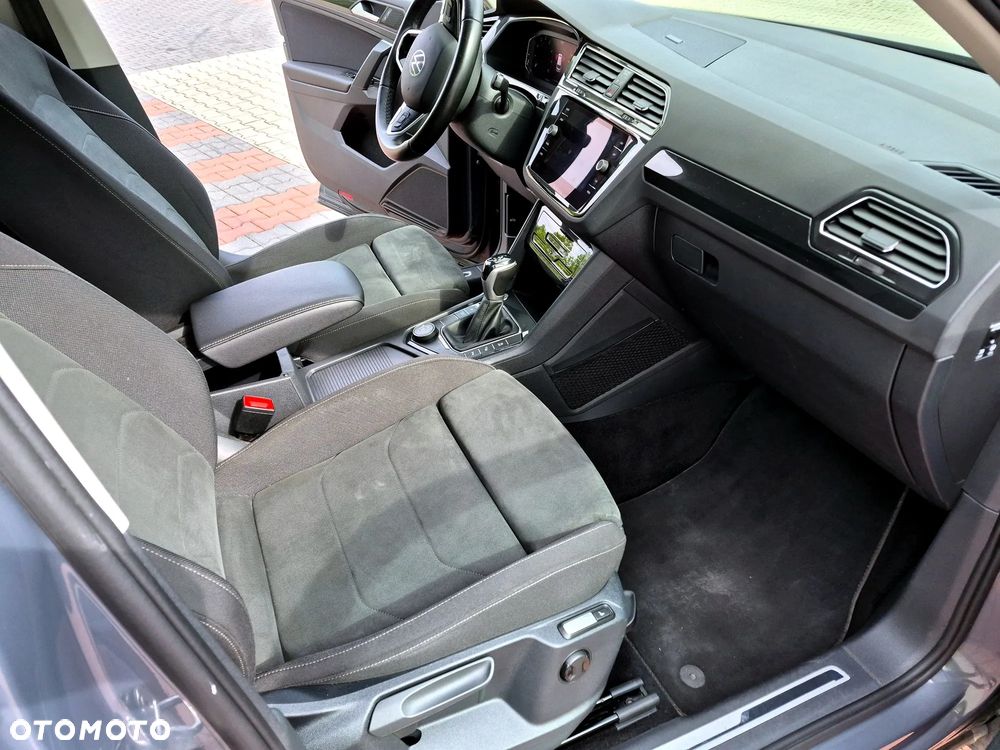 Volkswagen Tiguan 2.0 TSI 4Mot Elegance DSG - 10