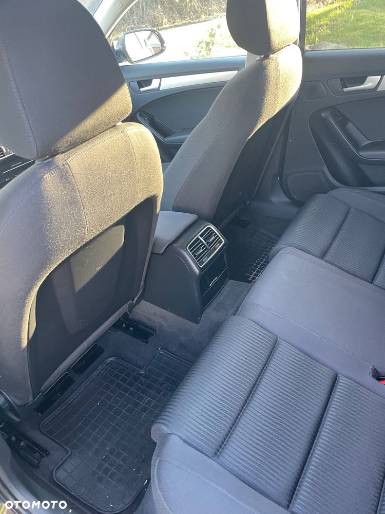 Audi A4 Avant 2.0 TDI - 13