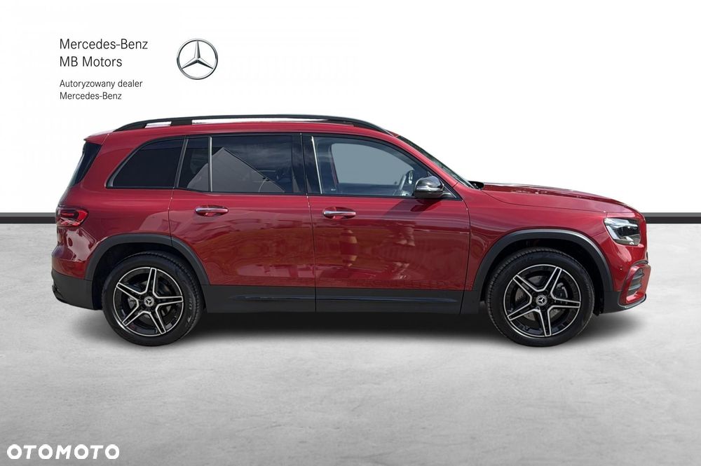 Mercedes-Benz GLB - 6