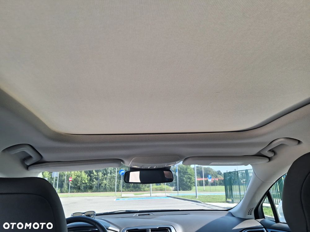 Ford Mondeo 2.0 EcoBlue Titanium - 13