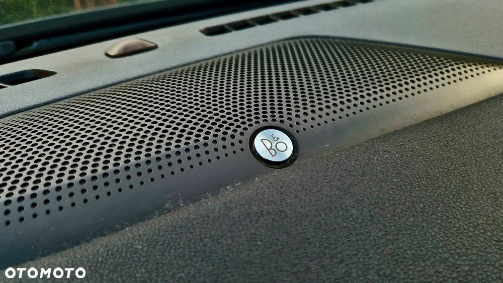 Ford Kuga 2.5 Duratec PHEV ST-LINE X - 38