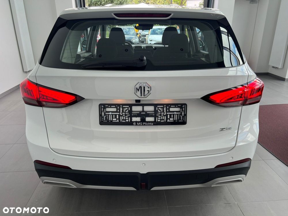 MG ZS - 7