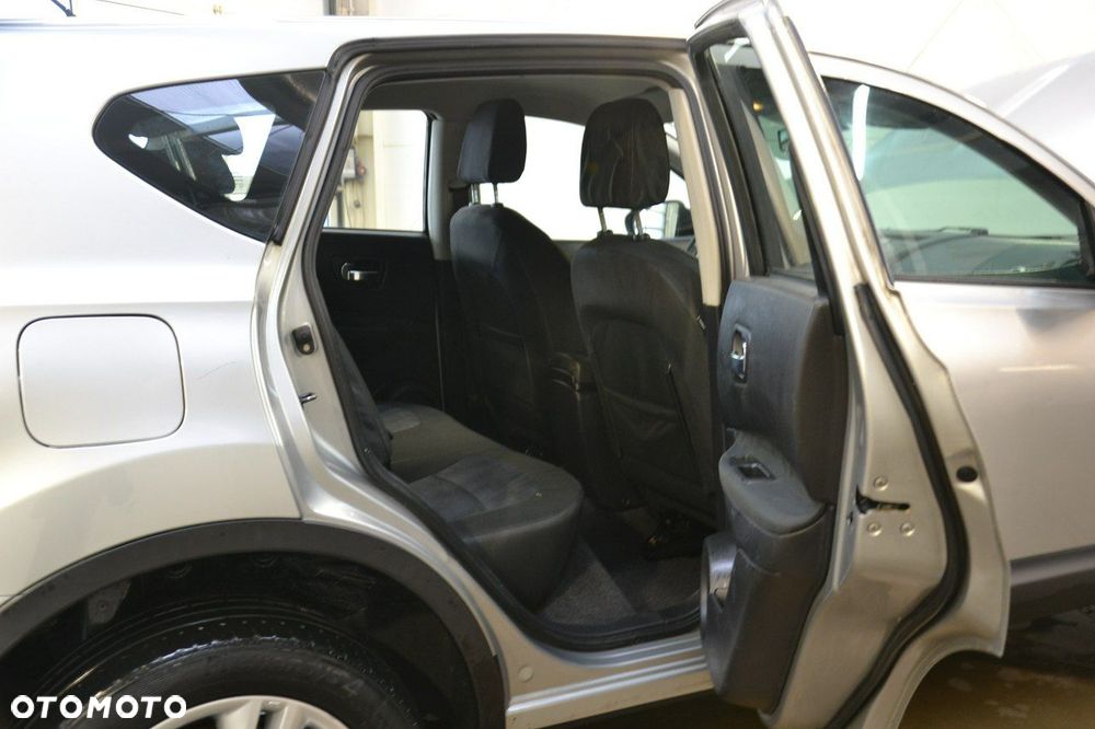 Nissan Qashqai - 21