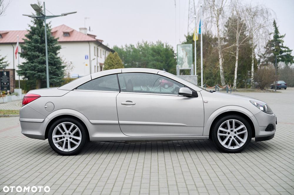 Opel Astra - 16