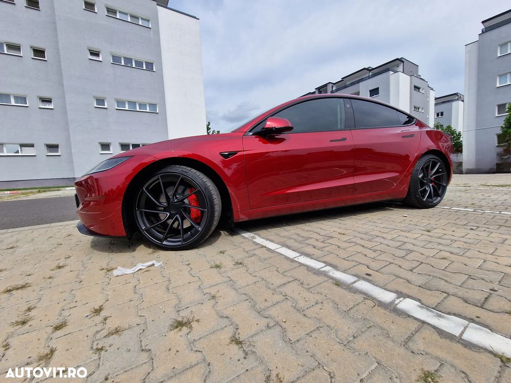 Tesla Model 3 Langstreckenbatterie Allradantrieb Dual Motor Performance - 2