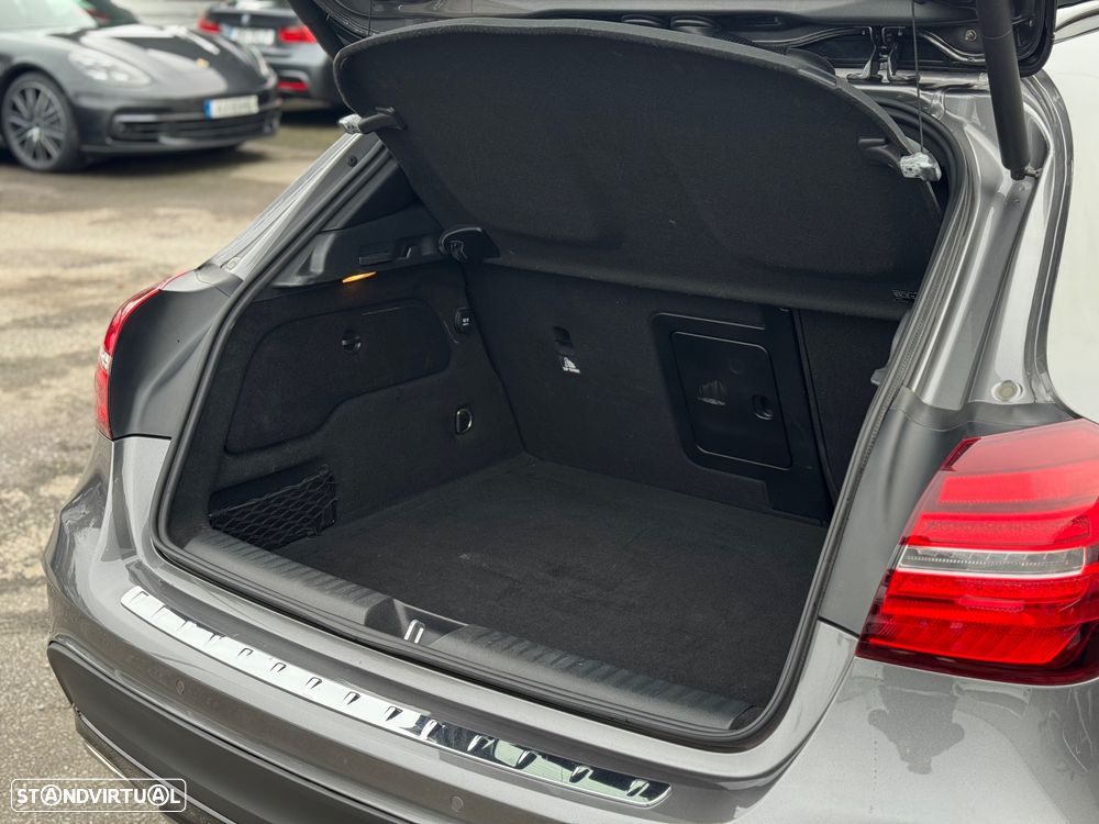 Mercedes-Benz GLA 180 d 7G-DCT AMG Line - 11