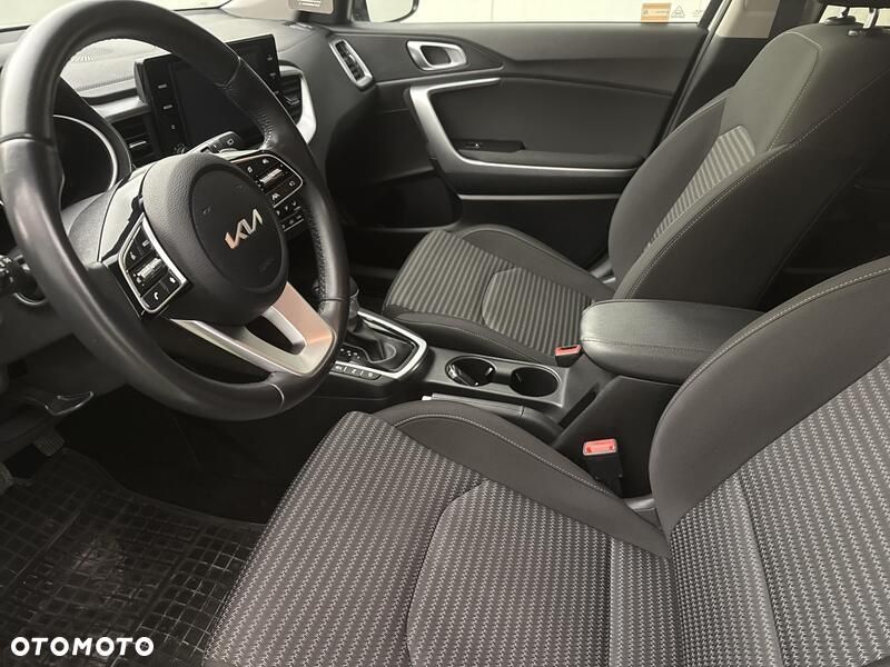 Kia XCeed 1.5 T-GDI M DCT - 11