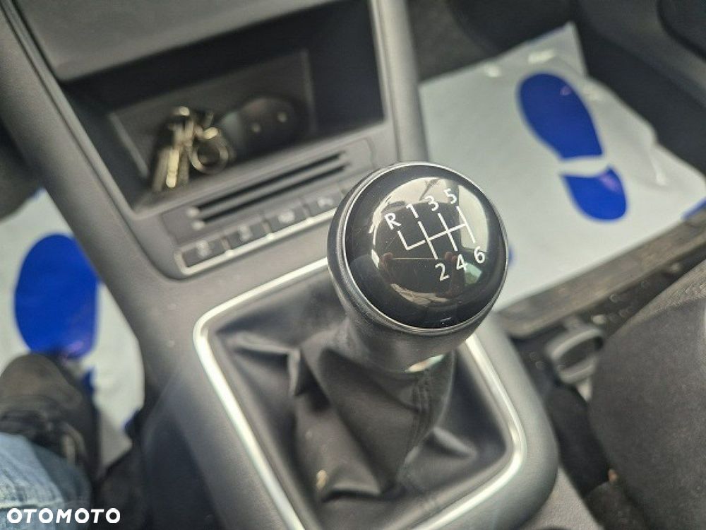 Volkswagen Tiguan - 22