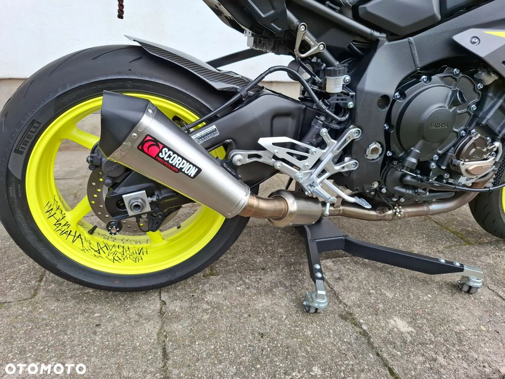 Yamaha MT - 7