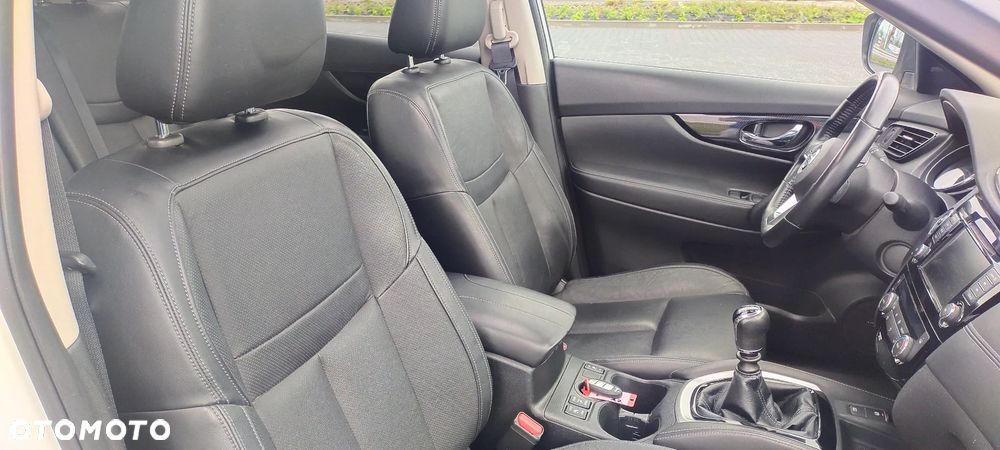 Nissan X-Trail 1.7 dCi Tekna 2WD - 28
