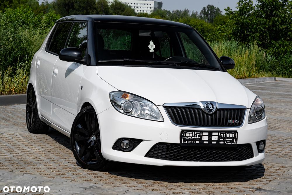 Skoda Fabia 1.4 TSI DSG RS - 1