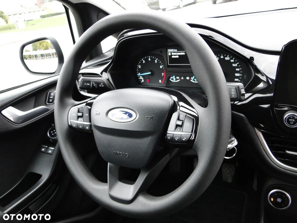 Ford Fiesta - 21