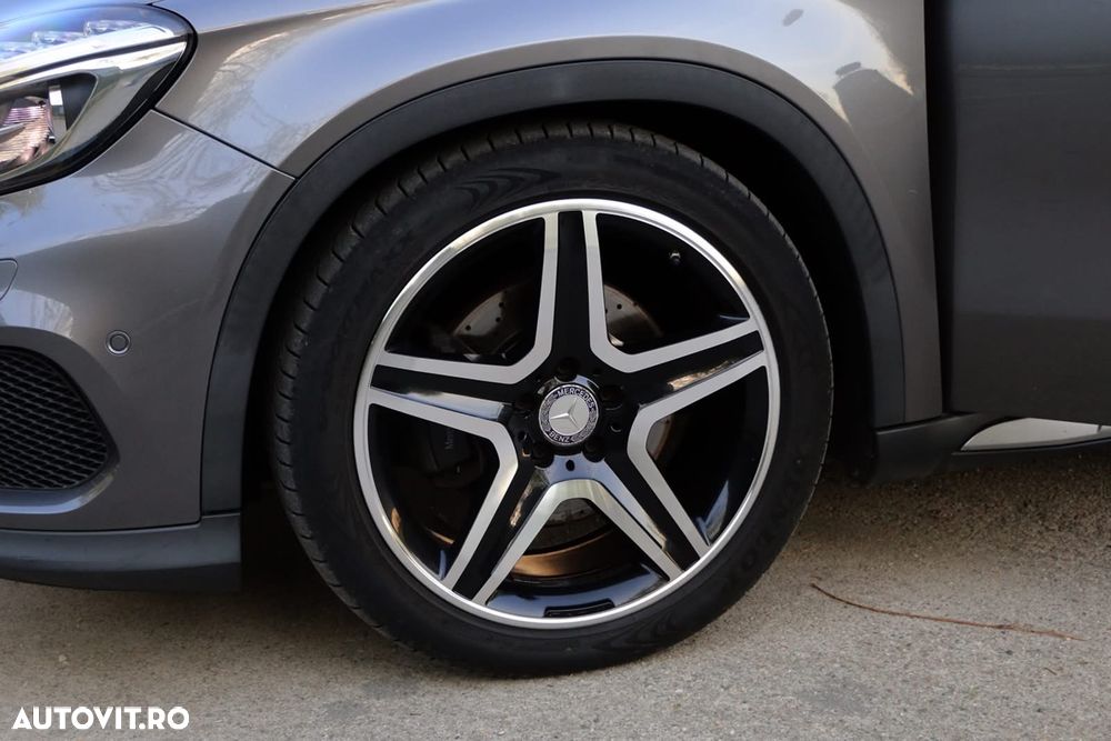 Mercedes-Benz GLA 220 CDI 4MATIC 7G-DCT AMG Line - 28